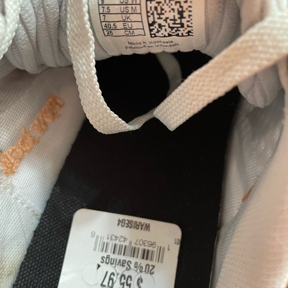 Casual comfort New Balance shoes - Picture 2 of 6